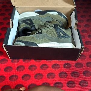 Jordan 4s crafts size 12c